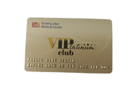 인쇄 Pvc 카드 이름에 의하여 돋을새김되는 수 금 신용 카드를 주문을 받아서 만드십시오